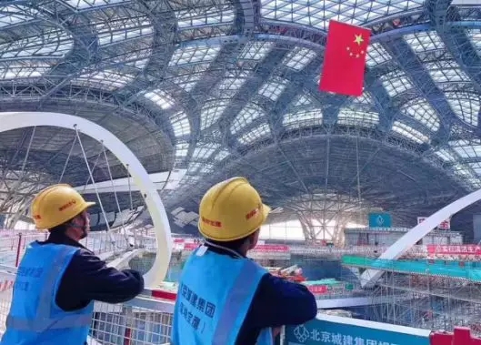 好樣的,寶鷹人!堅(jiān)守崗位慶國(guó)慶!